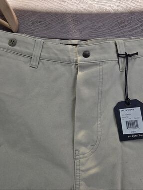 Filson Dry Tin Shorts in Surplus Tan